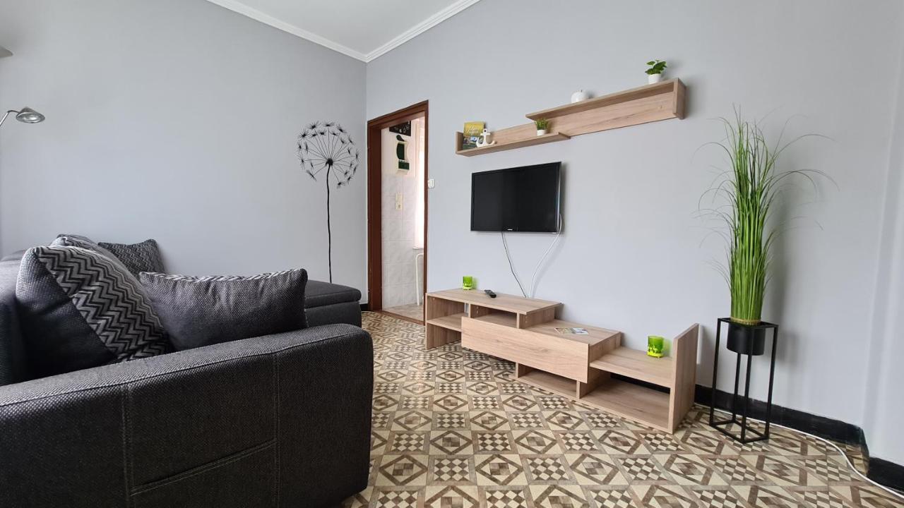 Vitorlas Apartman シャールヴァール エクステリア 写真